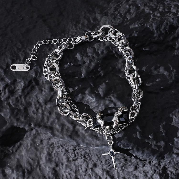 Star Body Winding Black Diamond Bracelet